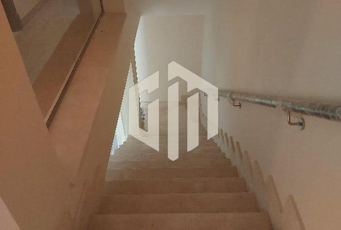 70092191 - صورة العقار 3