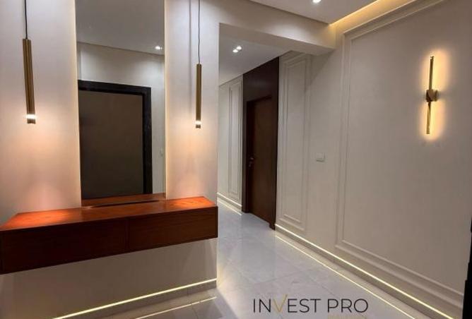 8512245 - Property Image 2