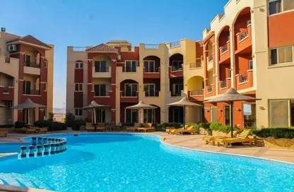 Chalet - 3 Bedrooms - 3 Bathrooms for sale in Lasirena Palm Beach - Al Ain Al Sokhna - Suez