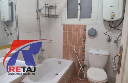 Apartment - 3 Bedrooms - 1 Bathroom for sale in Mostafa Al Nahas St. - 6th Zone - Nasr City - Cairo
