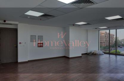 Office Space - Studio for rent in Central Avenue - 2nd District - Sheikh Zayed City - Giza