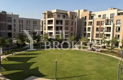 Apartment - 3 Bedrooms - 2 Bathrooms for sale in District 5 - 5th Settlement Compounds - The 5th Settlement - New Cairo City - Cairo