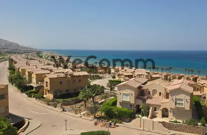 (بنتهاوس  (روف - 2 غرف نوم - 1 حمام للبيع في لافيستا توباز - لافيستا - العين السخنة - السويس