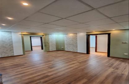 Office Space - 3 Bedrooms - 2 Bathrooms for rent in Gameat Al Dewal Al Arabeya St. - Mohandessin - Giza