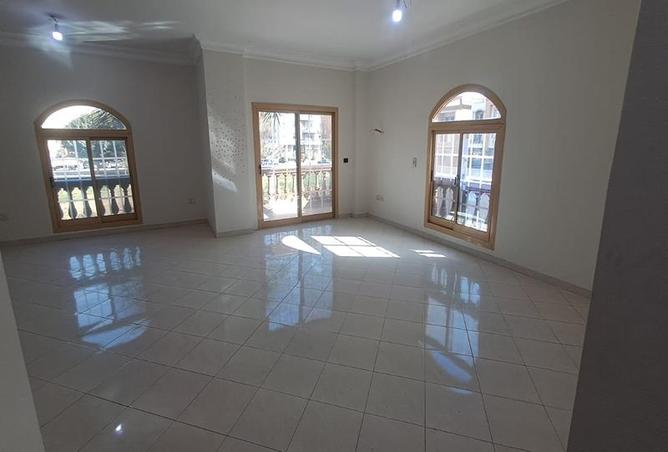 52189965 - صورة العقار 2