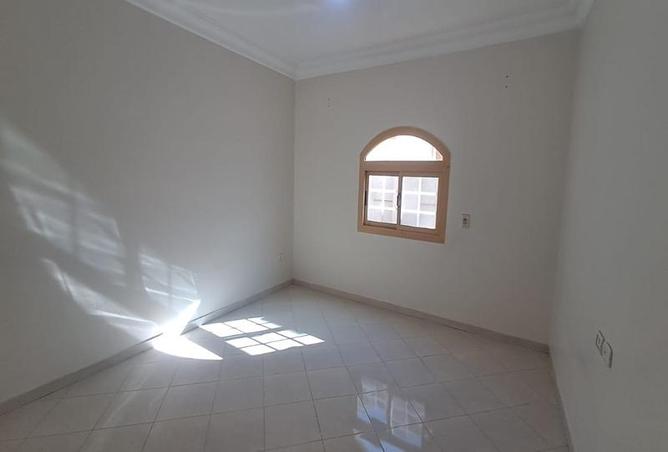 52189965 - صورة العقار 3