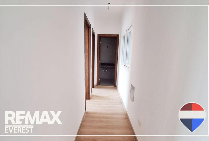 8666296 - Property Image 3