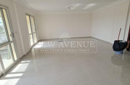Apartment - 3 Bedrooms - 3 Bathrooms for sale in B1 - Madinaty - Cairo