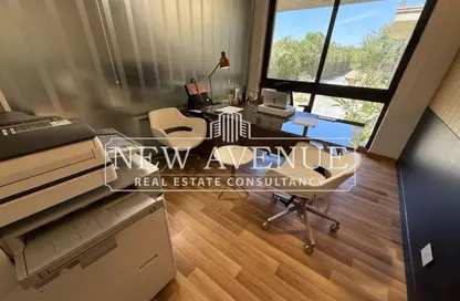 Office Space - 4 Bedrooms - 1 Bathroom for sale in Katameya Heights - El Katameya Compounds - El Katameya - New Cairo City - Cairo