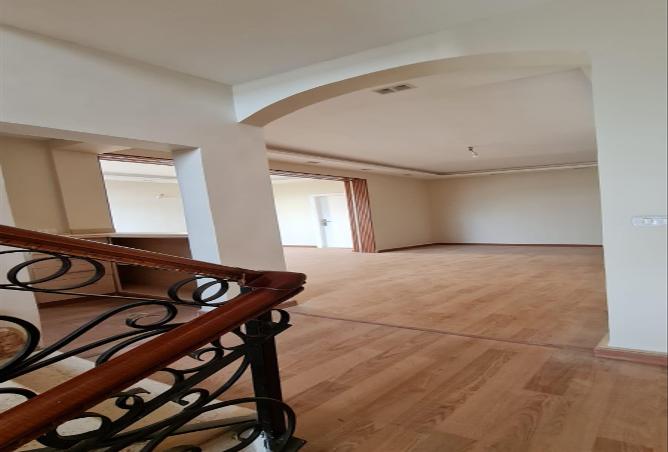 78135964 - Property Image 3