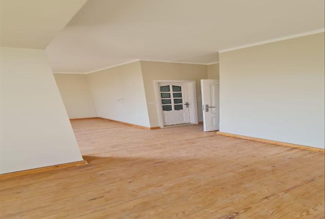 78135964 - Property Image 2