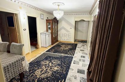 Apartment - 5 Bedrooms - 1 Bathroom for sale in Moharam Bek - Hay Wasat - Alexandria
