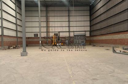Warehouse - Studio - 4 Bathrooms for rent in Abou Rawash - Cairo