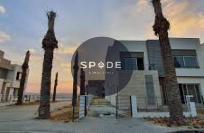 Villa - 5 Bedrooms - 5 Bathrooms for sale in Palm Hills New Cairo - 5th Settlement Compounds - The 5th Settlement - New Cairo City - Cairo