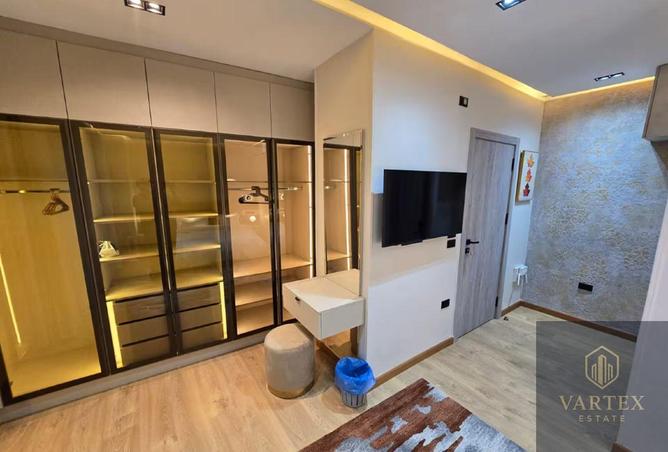 72452067 - Property Image 3