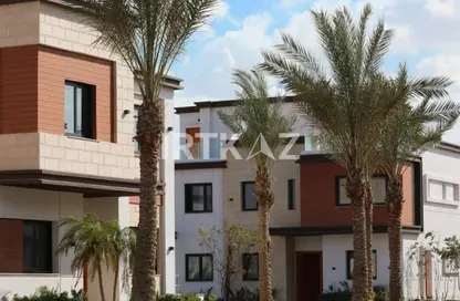 Townhouse - 4 Bedrooms - 5 Bathrooms for sale in Azzar 2 - 5th Settlement Compounds - The 5th Settlement - New Cairo City - Cairo