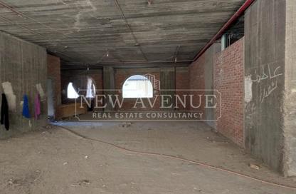محل - استوديو - 6 حمامات للايجار في شارع شهداء المهندسين - المهندسين - الجيزة