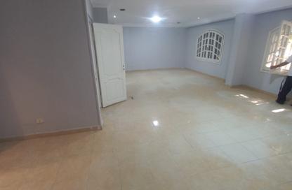 Apartment - 5 Bedrooms - 3 Bathrooms for rent in Street 301 - New Maadi - Hay El Maadi - Cairo Apartment - 5 Bedrooms - 3 Bathrooms for rent in Street 301 - New Maadi - Hay El Maadi - Cairo