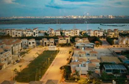 Apartment - 3 Bedrooms - 2 Bathrooms for sale in Alex West - Alexandria Compounds - Alexandria