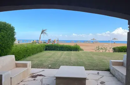 فيلا - 5 غرف نوم - 5 حمامات للبيع في تلال السخنة - العين السخنة - السويس