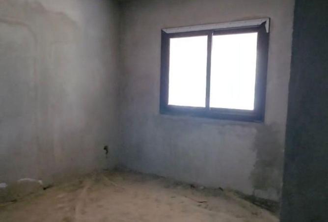 58007400 - Property Image 2