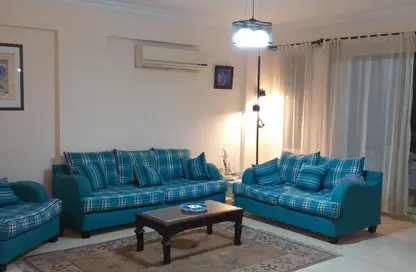 Apartment - 3 Bedrooms - 3 Bathrooms for rent in Street 200 - Degla - Hay El Maadi - Cairo