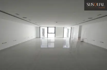 مساحات مكتبية - استوديو - 2 حمامات للايجار في مول هايد بارك بيزنس - شارع التسعين الجنوبي - التجمع الخامس - مدينة القاهرة الجديدة - القاهرة