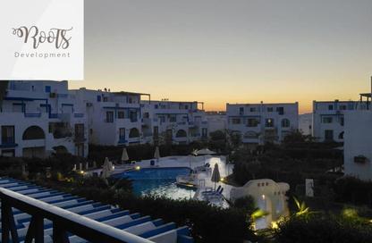 Chalet - 3 Bedrooms - 3 Bathrooms for rent in Mountain View - Ras Al Hekma - North Coast