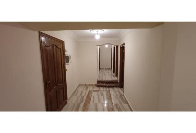 8709960 - Property Image 2