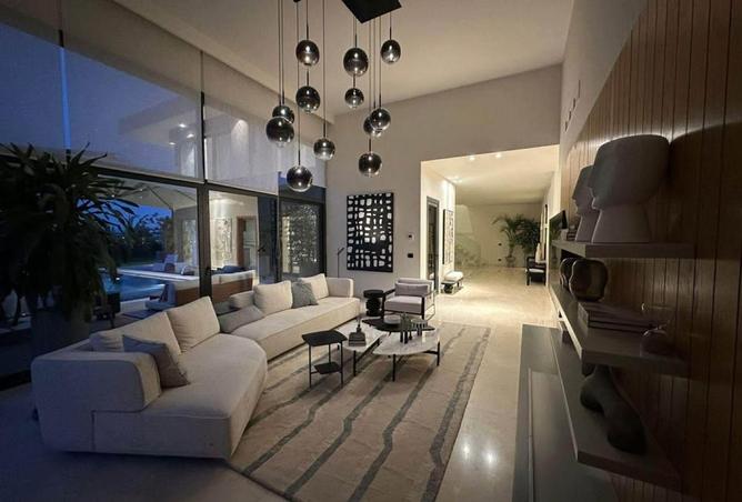 8667371 - Property Image 2