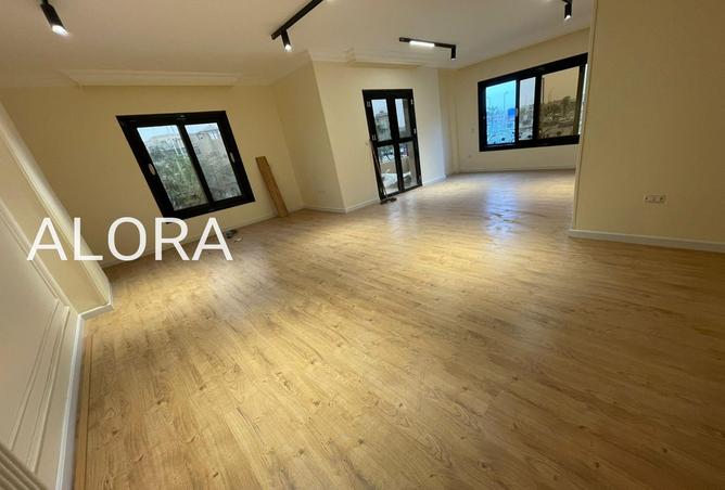 8633144 - Property Main Image