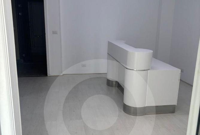 8596880 - صورة العقار 2