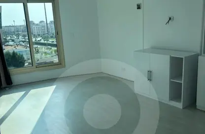 مساحات مكتبية - 2 غرف نوم - 1 حمام للايجار في بيفرلي هيلز - كمبوندات الشيخ زايد - الشيخ زايد - الجيزة مساحات مكتبية - 2 غرف نوم - 1 حمام للايجار في بيفرلي هيلز - كمبوندات الشيخ زايد - الشيخ زايد - الجيزة