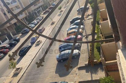 شقة - 3 غرف نوم - 2 حمامات للبيع في طريق الشروق - المجاورة الاولي - الحي الثامن - مدينة الشروق - القاهرة شقة - 3 غرف نوم - 2 حمامات للبيع في طريق الشروق - المجاورة الاولي - الحي الثامن - مدينة الشروق - القاهرة