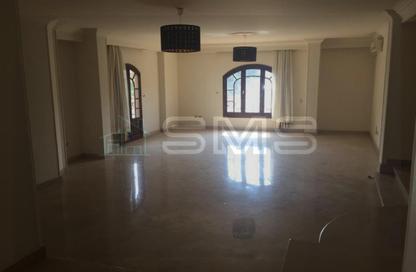 Villa - 3 - 2 for sale in Fatma Al Sharbatly Mosque - District 3 - The 5th Settlement - New Cairo City - Cairo