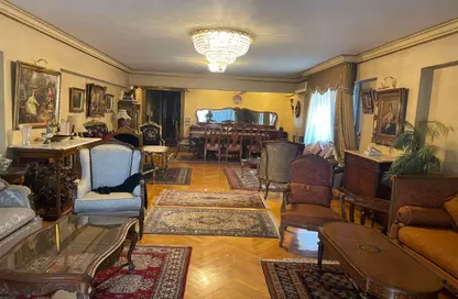 Apartment - 3 Bedrooms - 3 Bathrooms for sale in Abou Al Karamat St. - Al Agouza - Giza
