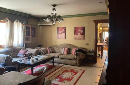 Apartment - 3 Bedrooms - 3 Bathrooms for sale in Abou Al Karamat St. - Al Agouza - Giza