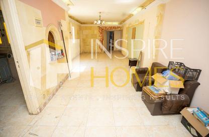 Apartment - 3 Bedrooms - 1 Bathroom for sale in Miami - Hay Awal El Montazah - Alexandria