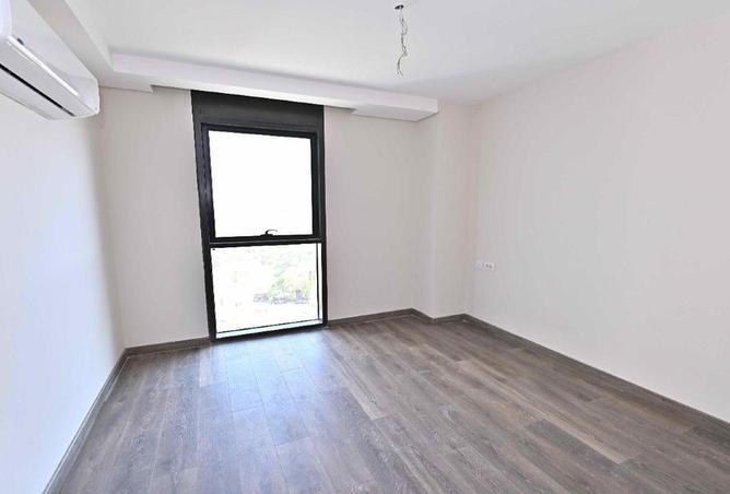 68527008 - Property Image 3