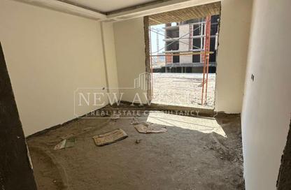 Office Space - Studio - 1 Bathroom for sale in Zayed Regency - Sheikh Zayed Compounds - Sheikh Zayed City - Giza