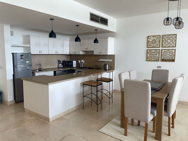 2BR Penthouse | Fully Furnished | New Marina thumbnail