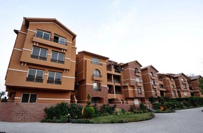 Apartment - 2 Bedrooms - 2 Bathrooms for sale in Green 5 - 6 October Compounds - 6 October City - Giza