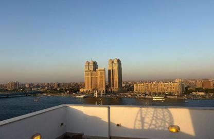 سطح - غرفة نوم - 1 حمام للايجار في شارع كورنيش النيل - العجوزة - الجيزة