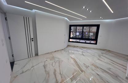 Apartment - 2 Bedrooms - 1 Bathroom for sale in Lebanon St. - Mohandessin - Giza Apartment - 2 Bedrooms - 1 Bathroom for sale in Lebanon St. - Mohandessin - Giza