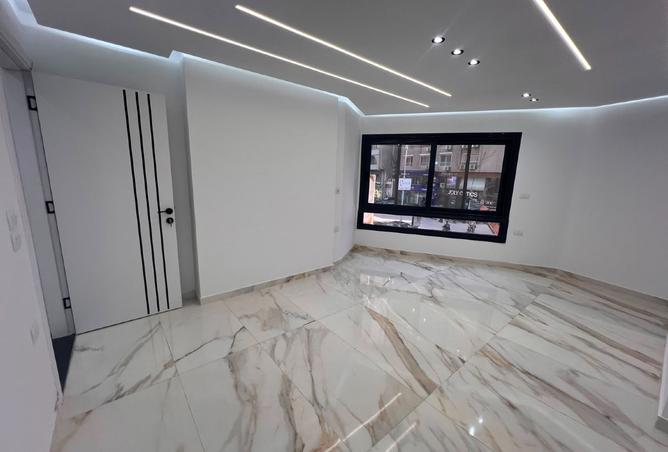 99798133 - Property Image 2