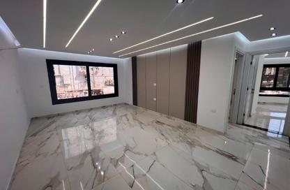 Apartment - 2 Bedrooms - 1 Bathroom for sale in Lebanon St. - Mohandessin - Giza Apartment - 2 Bedrooms - 1 Bathroom for sale in Lebanon St. - Mohandessin - Giza