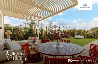 Villa - 4 Bedrooms - 4 Bathrooms for sale in Mountain View Grand Valley - New Capital City - Cairo