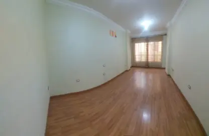 شقة - 3 غرف نوم - 2 حمامات للبيع في عمارات البنفسج - البنفسج - مدينة القاهرة الجديدة - القاهرة