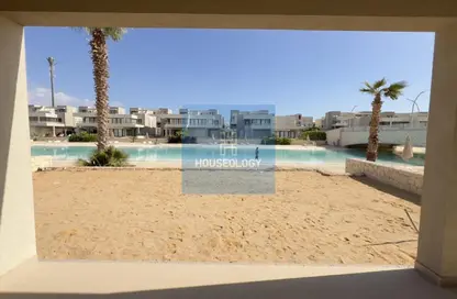 فيلا - 4 غرف نوم - 4 حمامات للبيع في أزهى - العين السخنة - السويس