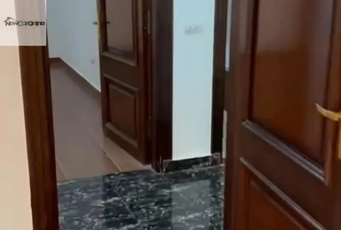 104039213 - Property Image 2